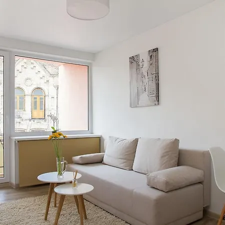 Sweet Old Town Apartment